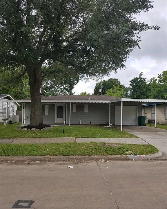 1st image of 2512 Thomas Ave