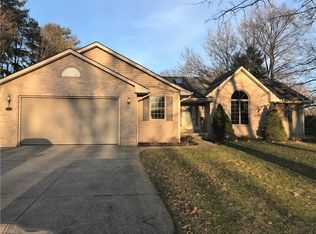 245 N Revere Rd, Akron, OH 44333