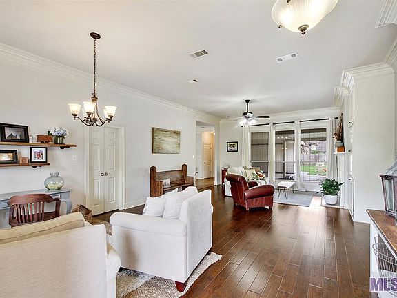 3rd image of 16504 Oakview Dr