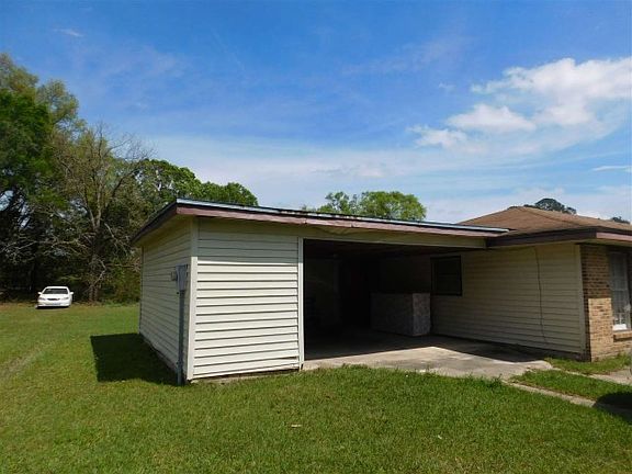 2nd image of 306 Lanier Dr