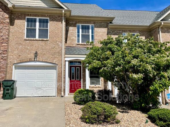 38 Enchanted View Cir