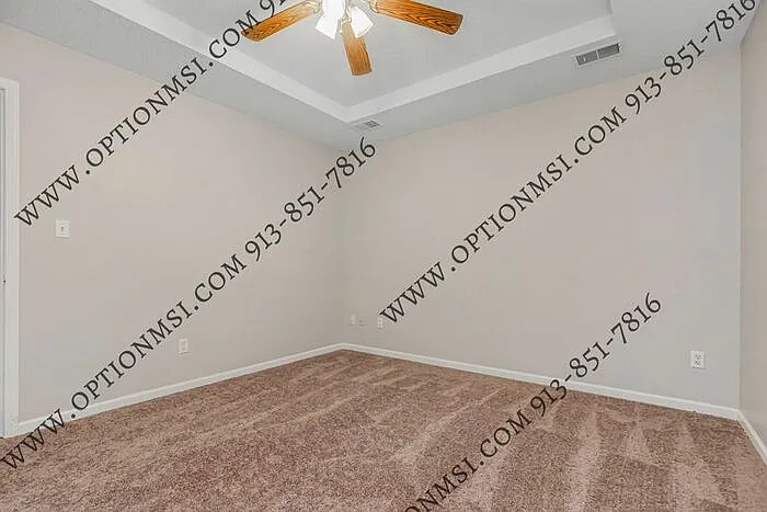 712 Harvey St — Photo 16