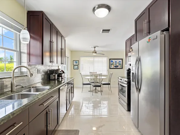 2720 NE 58th Street, Fort Lauderdale, FL 33308