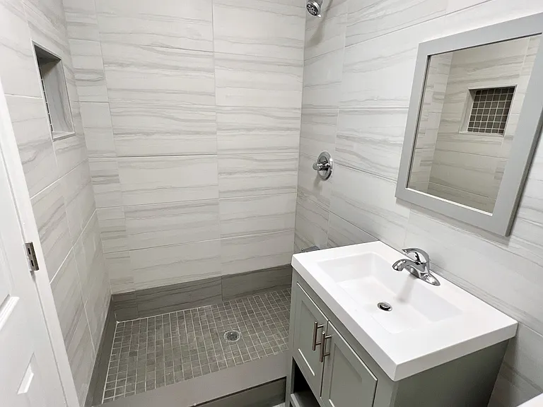 320 E 6th St #9R — Photo 7
