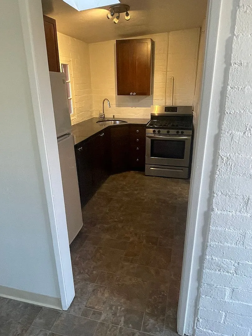 Cozy Studio/Small One-Bedroom Encinitas, CA — Photo 4