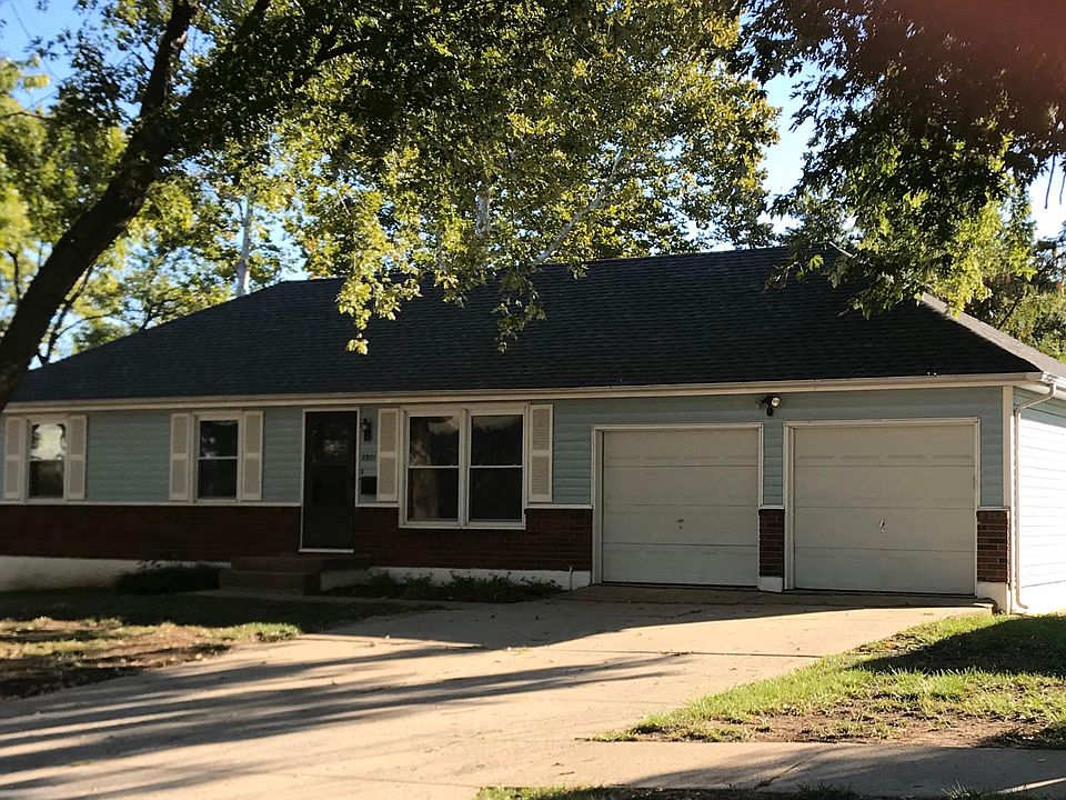 1st image of 3921 S Milton Dr