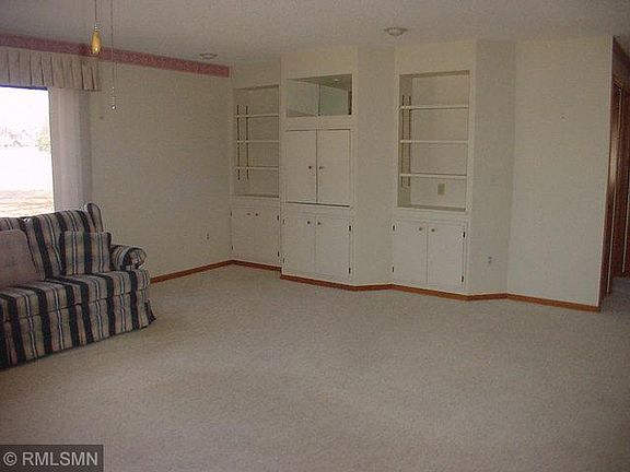 3rd image of 5405 Orleans Ln N APT 1