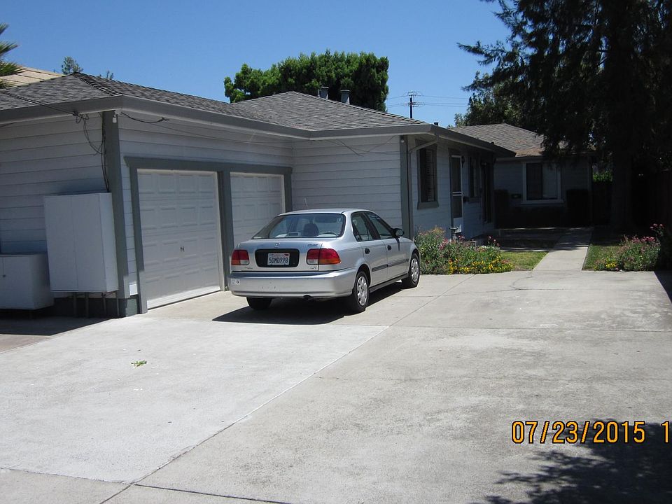 1st image of 208 N Central Ave