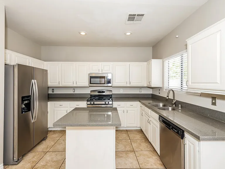 5876 Secret Island Dr — Photo 9