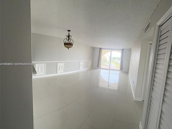 4th image of 6970 NW 186th St APT 3-502