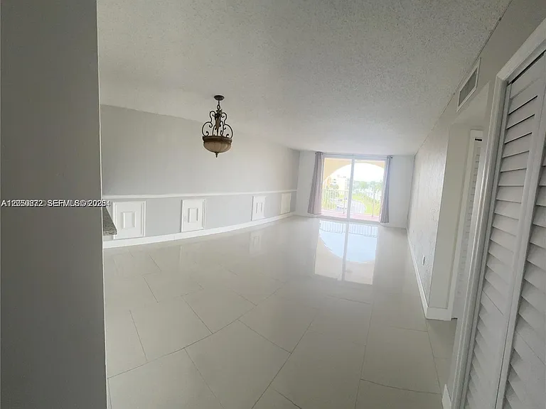 6970 NW 186th St #3-502 — Photo 4