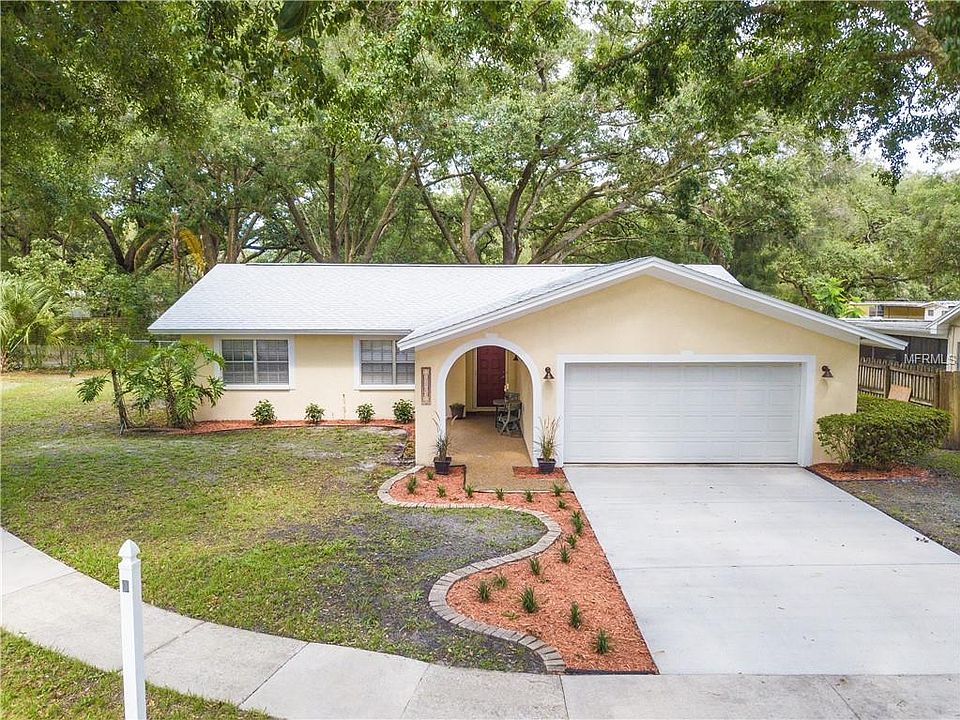 1st image of 13903 Glover Pl