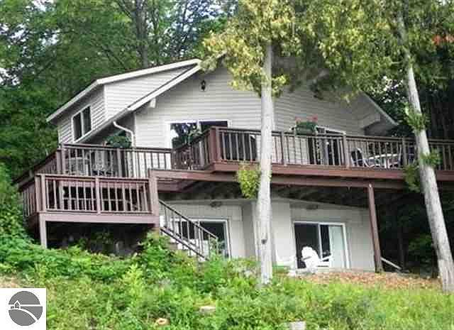 1st image of 795 NW Torch Lake Dr