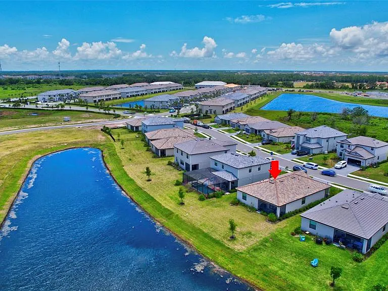5409 Coral Reef Way — Photo 44