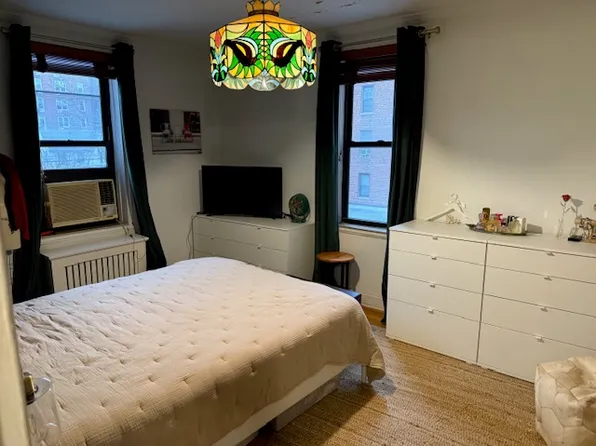 2280 Burnett Street image 8 of 11