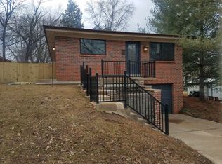 8454 Florence Ave, Saint Louis, MO 63144