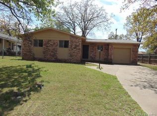 3010 W 55th St, Tulsa, OK 74107