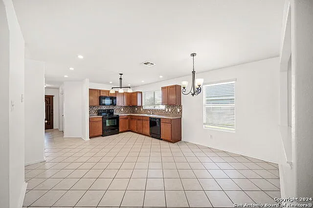 320 Lonestar Gait — Photo 10