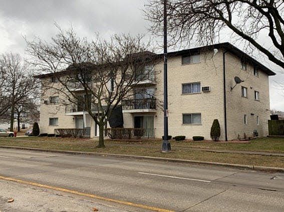 5th image of 4929 W 87th St APT 1NE