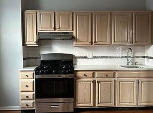28-34 47th St #2, Astoria, NY 11103