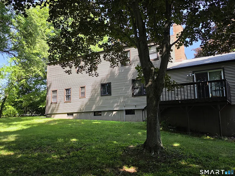 8 Squire Ln — Photo 34