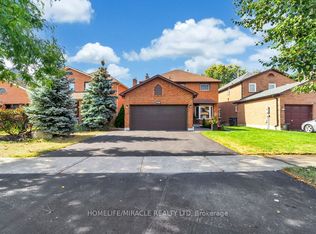 57 Lord Simcoe Dr, Brampton, ON L6S 5G7