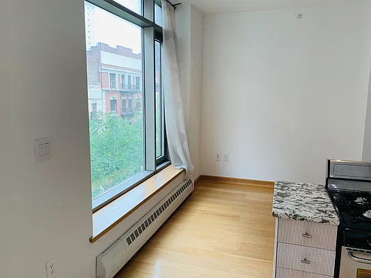 Rented by Up Real Estate Advisors LLC | media 11