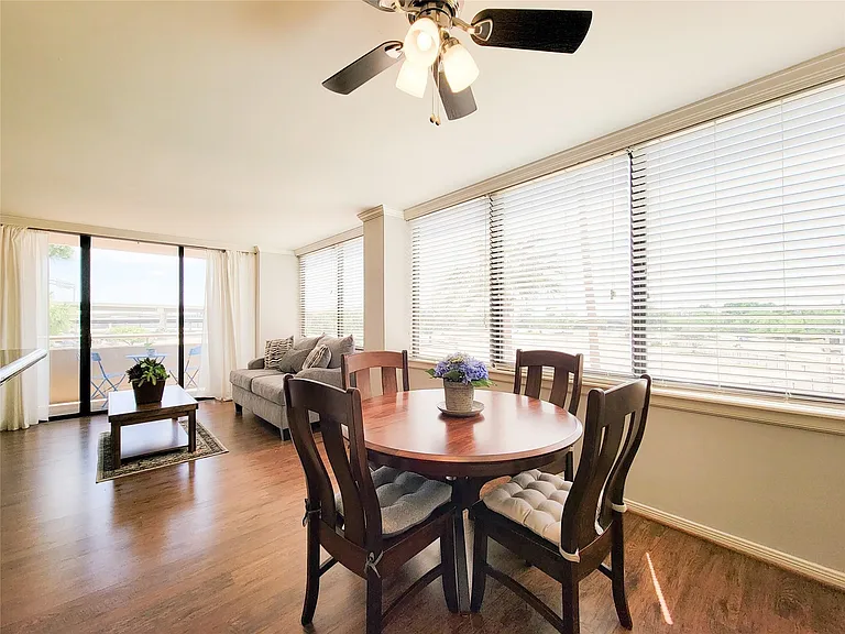 3525 Sage Rd #303 — Photo 19