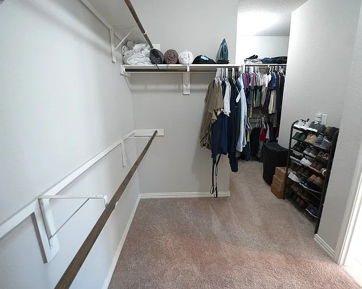 723 Gallorette Blf — Photo 33