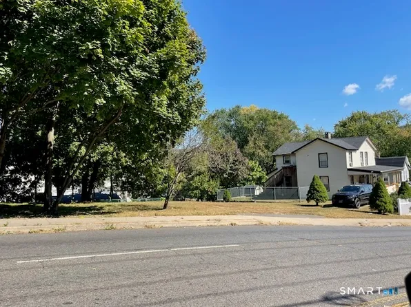 93 Division Street, Ansonia, CT 06401