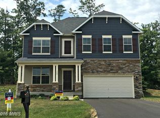 1037 Shadows Dr, Front Royal, VA 22630