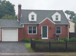 2133 Northampton St, Holyoke, MA 01040