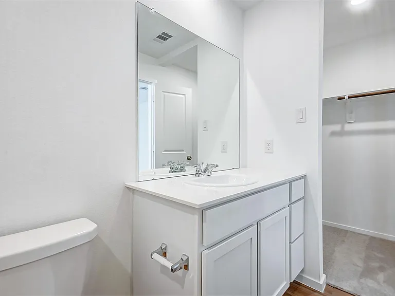 21543 Carosella Dr — Photo 19