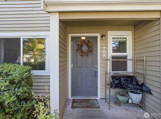 23707 13th Pl S APT 1202, Des Moines, WA 98198