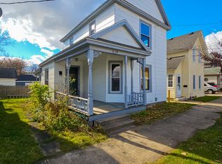 824 5th St NW, Grand Rapids, MI 49504