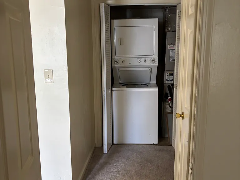 469 W Ocean View Ave — Photo 7