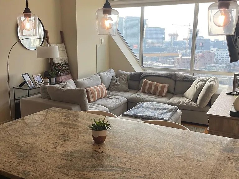 510 W Erie St #1304 — Photo 11
