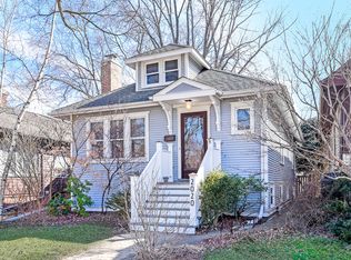 2020 Grant St, Evanston, IL 60201