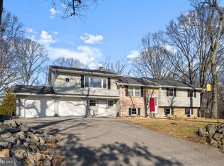 876 Shore Acres Rd, Arnold, MD 21012