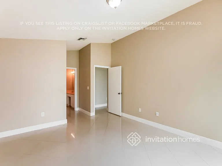 1544 NW 158th Ave — Photo 9