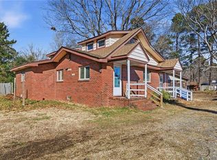 1160 Culver Ln, Virginia Beach, VA 23454