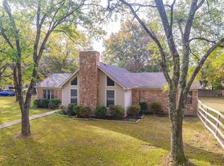 149 Rolling Hills Dr, Jackson, TN 38305