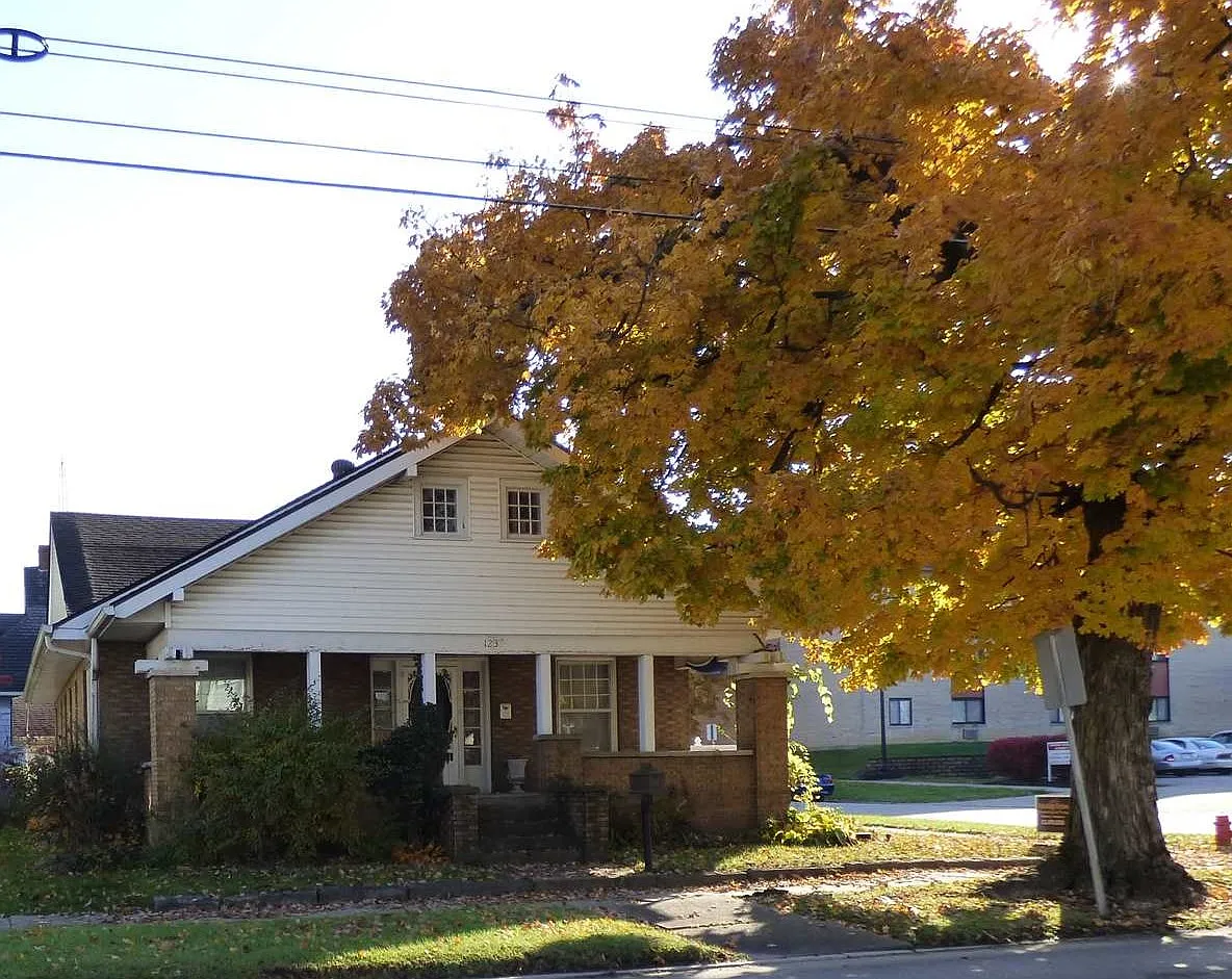 1230 L St photo 1