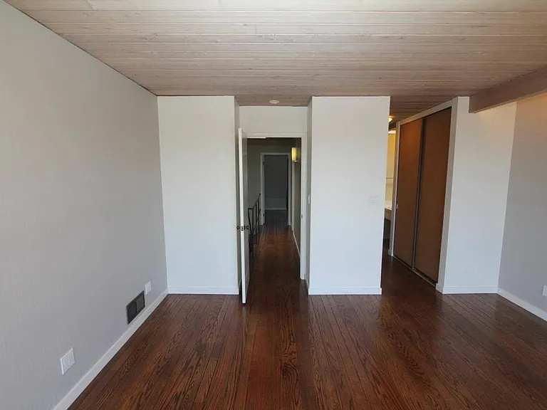 677 Connecticut St — Photo 7