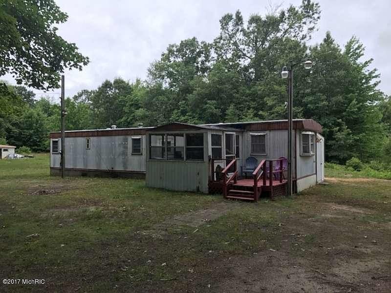 1st image of 12685 Apple Dr