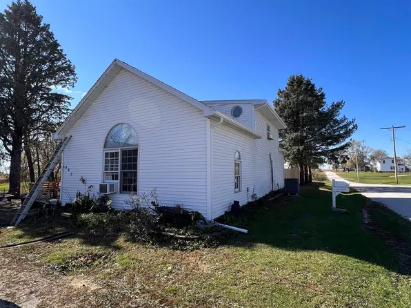 640 Knox Rd #300, Maquon, IL 61458
