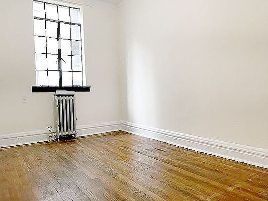 5th image of 72 Barrow St APT 2F