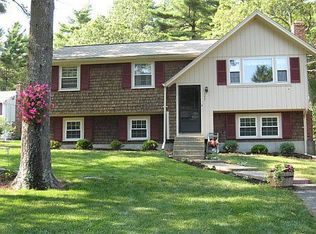 167 Hedges Pond Rd, Plymouth, MA 02360
