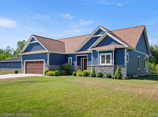 3880 Kane Rd, Carleton, MI 48117