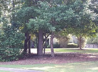135 Bramlet Ct, Senoia, GA 30276